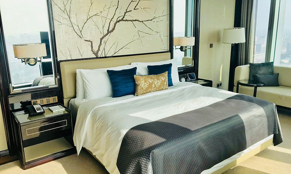 广东雷竞技app苹果官网下载
如何在干燥的天气中维护酒店家具